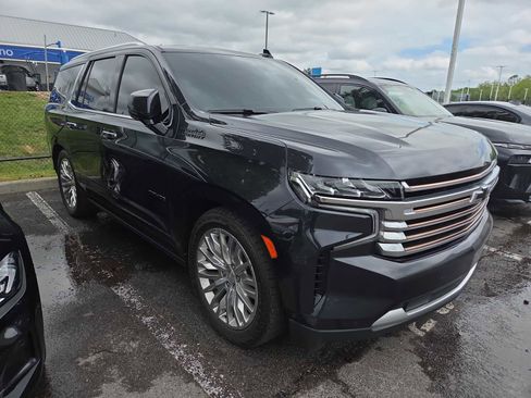 Used 2023 Chevrolet Tahoe High Country w/ Advanced Technology Package AWD/4WD image 1
