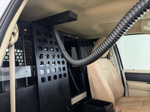 Used 2015 Ford Expedition XL image 48