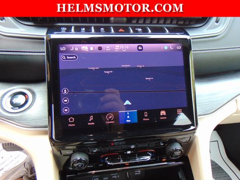 Certified 2024 Jeep Grand Cherokee Limited image 23