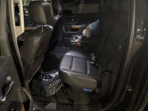 Used 2015 Chevrolet Silverado 1500 LTZ w/ Texas Edition, 1LZ Trim image 11