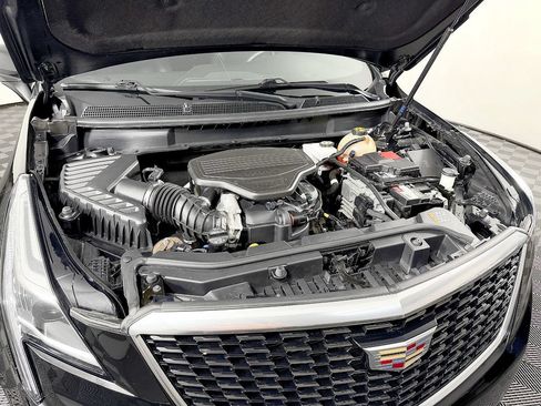 Used 2021 Cadillac XT5 Premium Luxury AWD/4WD image 24