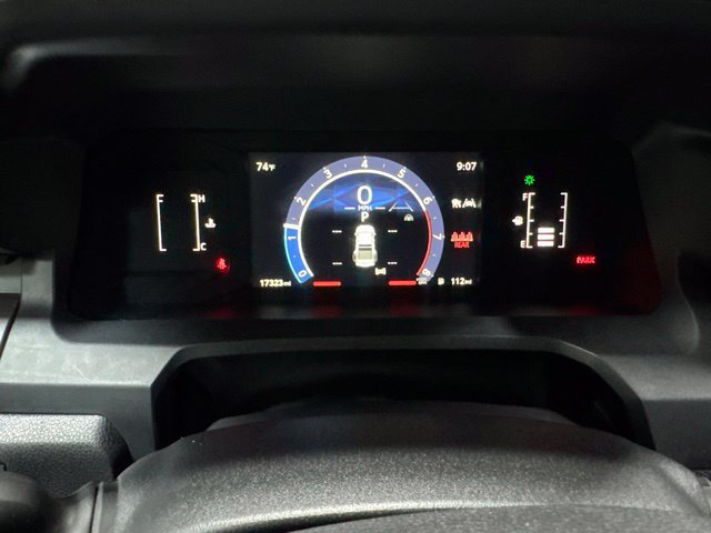 Used 2024 Toyota Tacoma SR5 AWD/4WD image 16