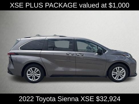 Used 2022 Toyota Sienna XSE w/ XSE Plus Package AWD/4WD image 2