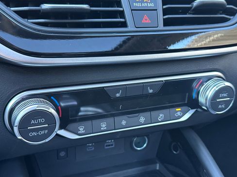 New 2025 Nissan Altima 2.5 SR w/ SR Premium Package image 19