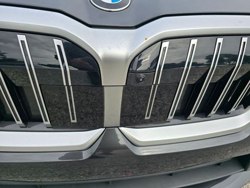 Used 2026 BMW 530i RWD image 9
