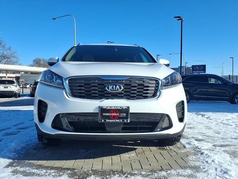 Used 2020 Kia Sorento LX w/ LX I4 Convenience Package image 2