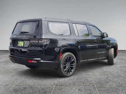 Certified 2024 Jeep Grand Wagoneer Series II w/ Quick Order Packagew 28T AWD/4WD image 5