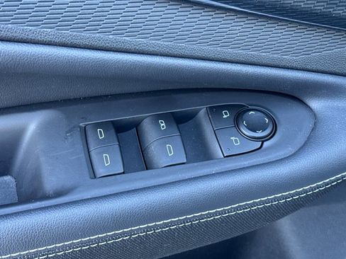 Used 2026 Chevrolet Blazer EV LT FWD image 13