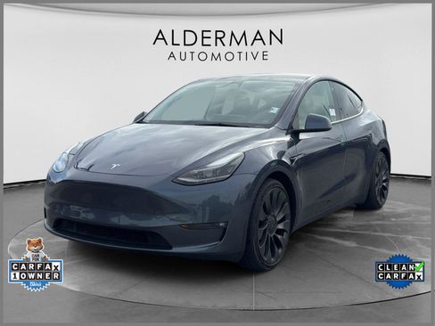Used 2023 Tesla Model Y Long Range AWD/4WD image 1