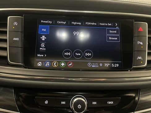 Used 2024 Buick Enclave Essence w/ Experience Buick Package AWD/4WD image 7