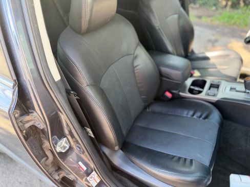 Used 2013 Subaru Outback 2.5i Limited AWD/4WD image 13