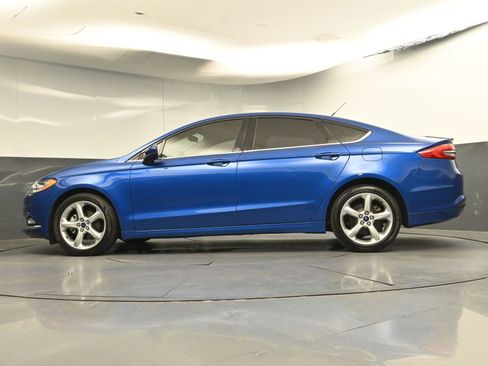 Used 2017 Ford Fusion SE w/ Equipment Group 201A FWD image 28