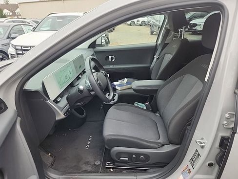 Used 2024 Hyundai Ioniq 5 SE image 37