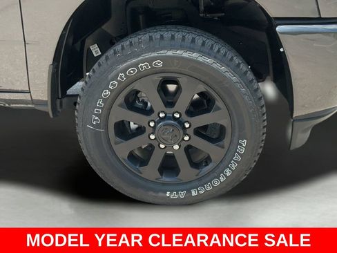 New 2025 RAM 2500 Big Horn AWD/4WD image 9