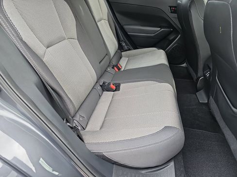 Used 2024 Subaru Crosstrek 2.0i Premium AWD/4WD image 18