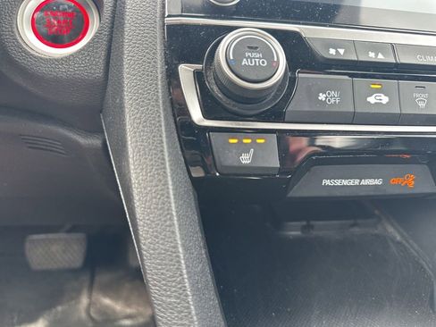 Used 2019 Honda Civic EX image 5