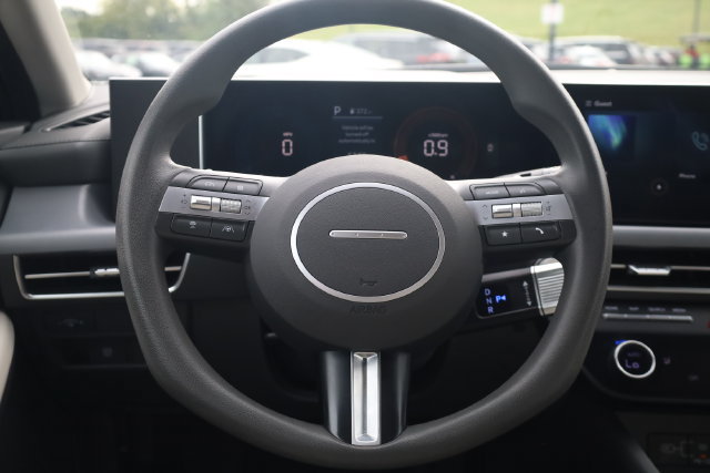 Used 2025 Hyundai Sonata SEL FWD image 11