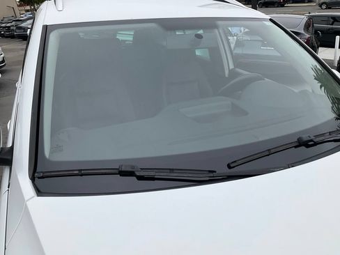 Used 2014 Volkswagen Tiguan SE FWD image 71