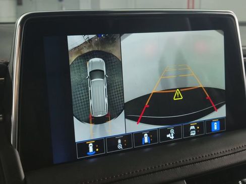 Used 2023 Chevrolet Tahoe RST w/ RST Performance Edition image 19