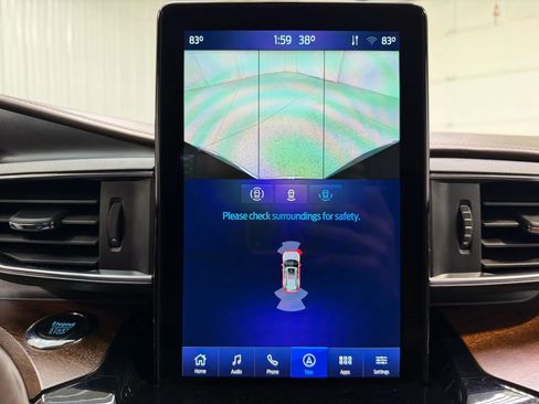 Used 2022 Ford Explorer King Ranch w/ Premium Technology Package image 26