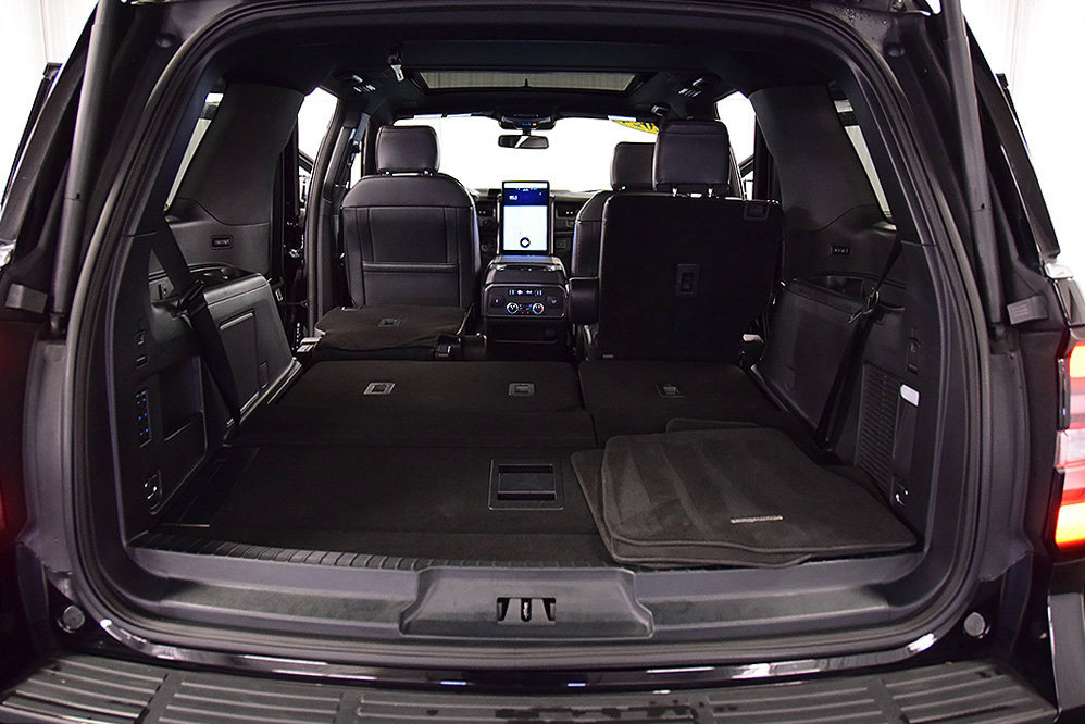 Used 2024 Ford Expedition Platinum AWD/4WD image 34