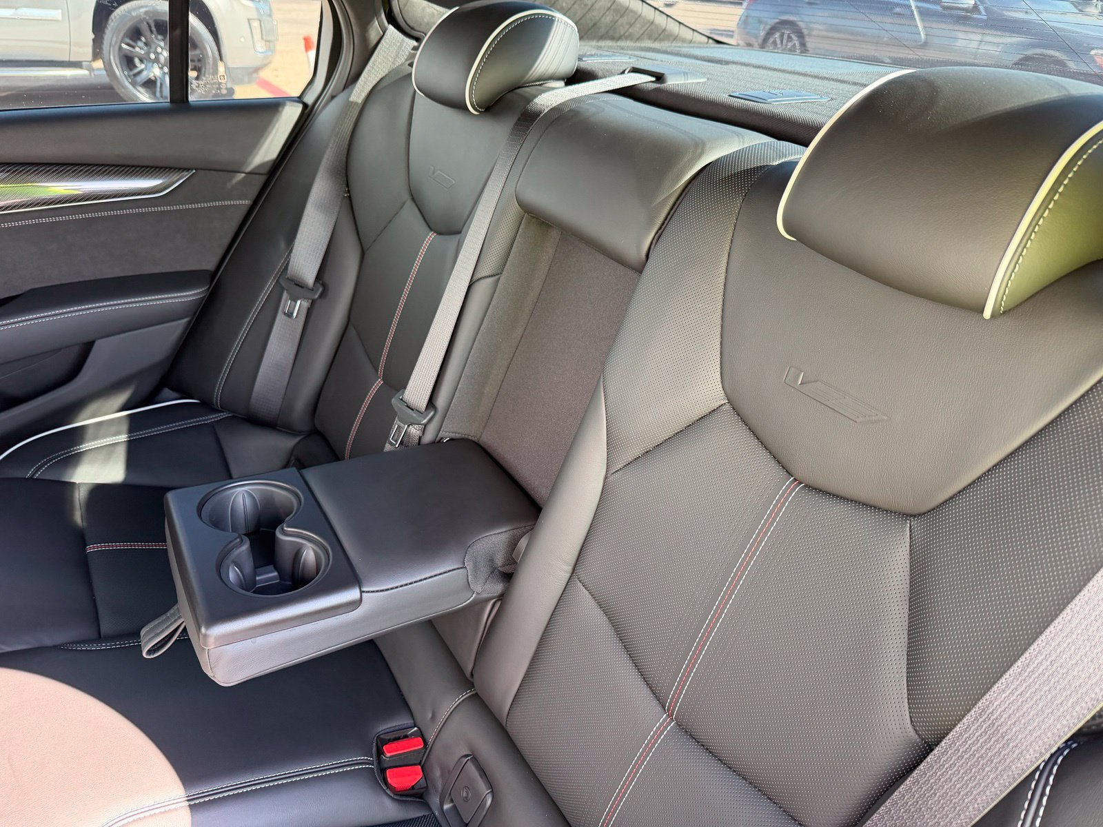 Used 2022 Cadillac CT5 V Blackwing w/ Parking Package RWD image 31