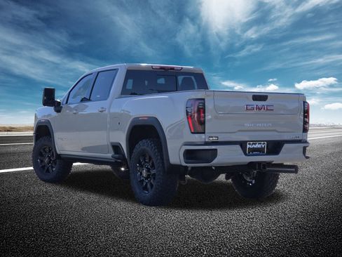 New 2026 GMC Sierra 2500 AT4 w/ AT4 Premium Plus Package image 24
