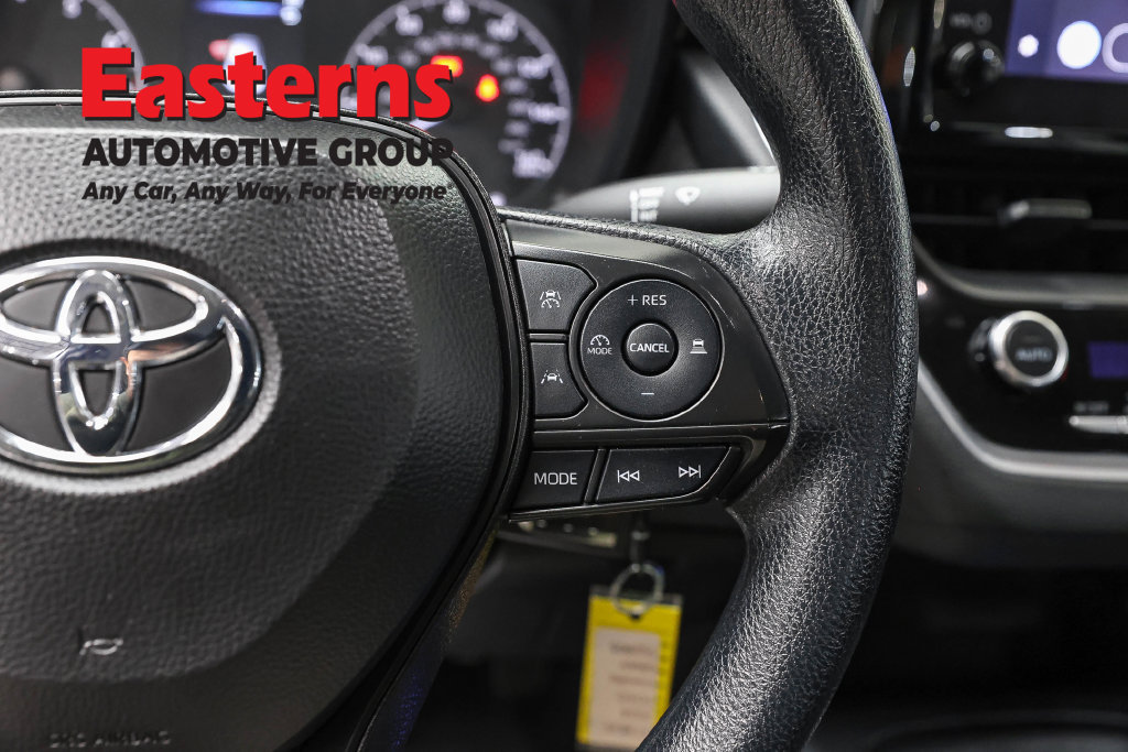 Used 2024 Toyota Corolla LE FWD image 17