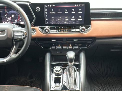 Used 2023 GMC Canyon AT4 w/ Canyon Safety Plus Package image 11