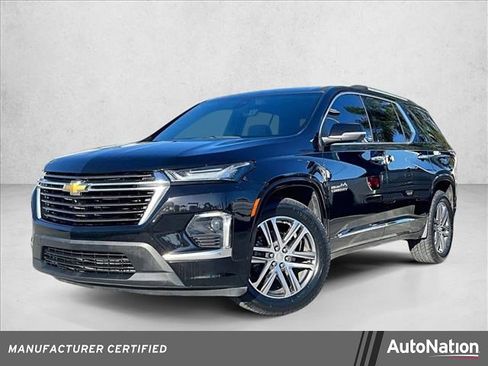 Certified 2023 Chevrolet Traverse High Country image 1