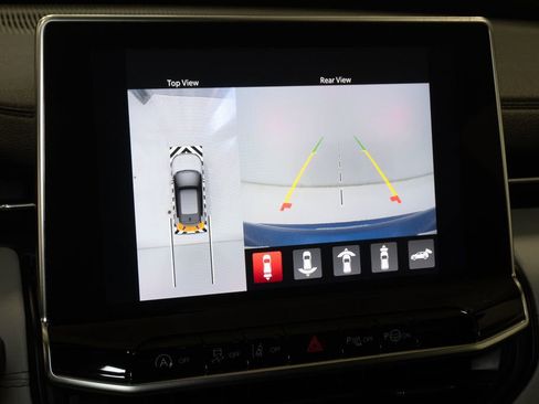 Used 2025 Jeep Compass Limited w/ Elite Group image 18