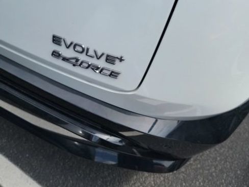 Used 2024 Nissan Ariya AWD image 7