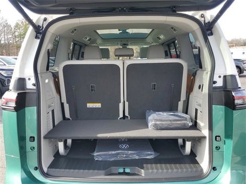 New 2025 Volkswagen ID. Buzz 1st Edition image 6