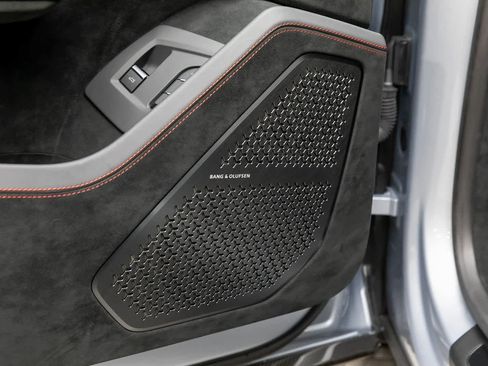 Used 2024 Lamborghini Urus Performante image 29