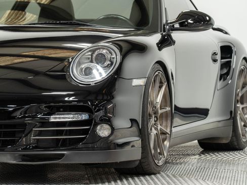Used 2011 Porsche 911 Turbo AWD/4WD image 5