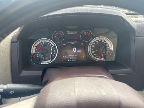 Used 2015 RAM 1500 Laramie w/ Convenience Group image 17