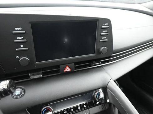 Used 2026 Hyundai Elantra Sport FWD image 20