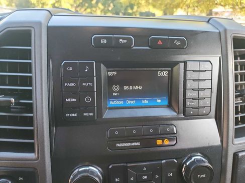 Used 2018 Ford F250 XL w/ Power Equipment Group image 27