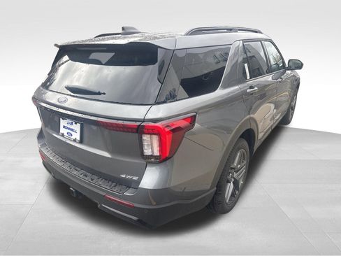 New 2026 Ford Explorer ST-Line image 6