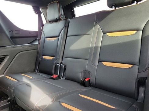 Used 2023 GMC Yukon AT4 image 13