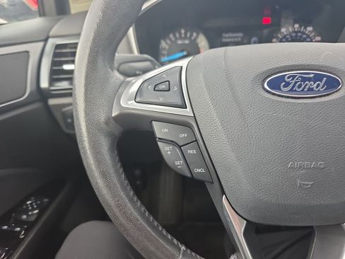 Used 2015 Ford Fusion SE w/ Equipment Group 201A image 27