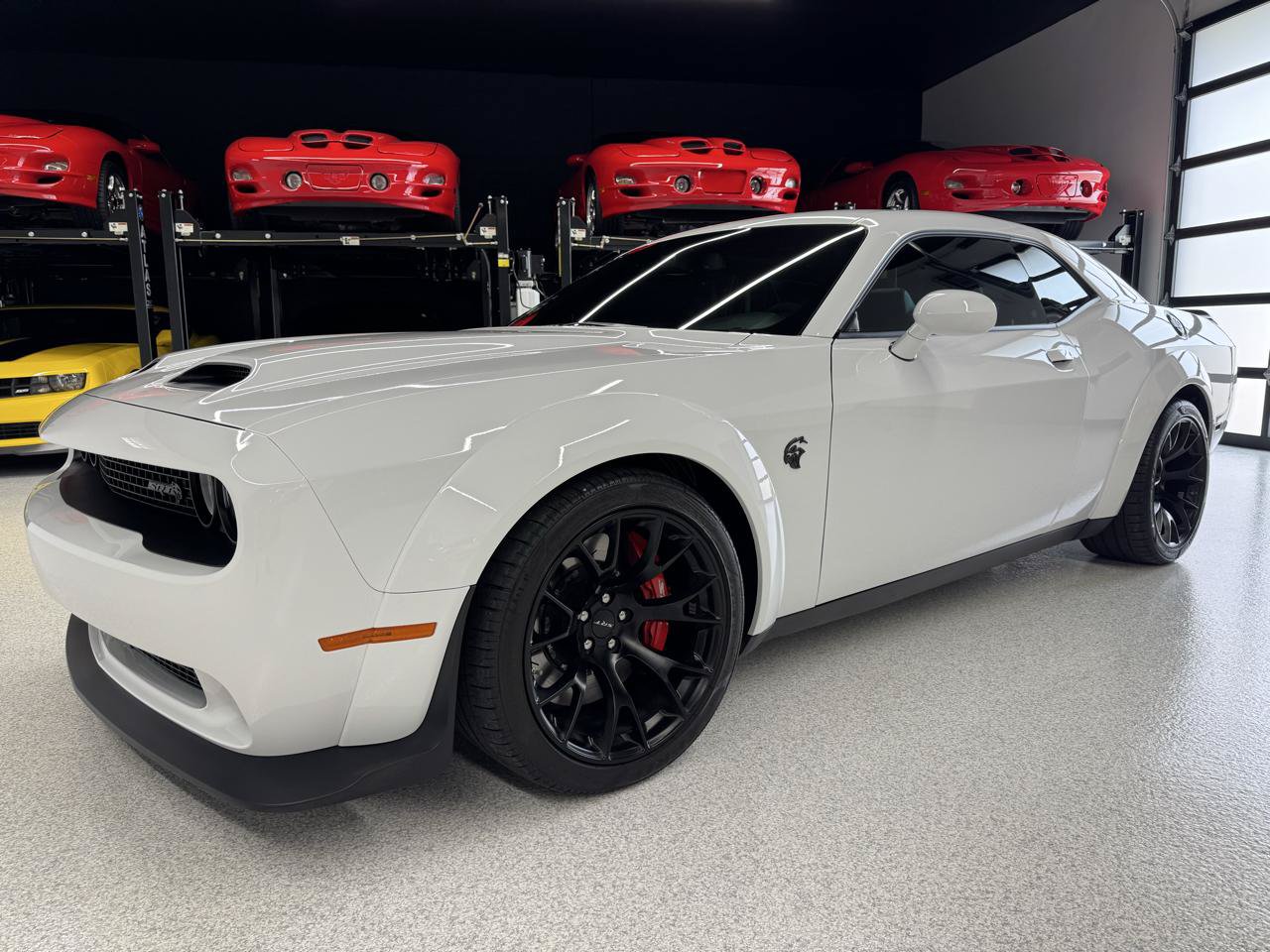 Used 2023 Dodge Challenger SRT Hellcat RWD image 5