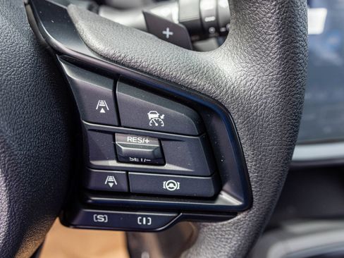 Used 2026 Subaru Crosstrek 2.5i Premium AWD/4WD image 29
