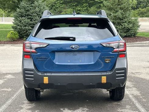 Used 2025 Subaru Outback Wilderness AWD/4WD image 4