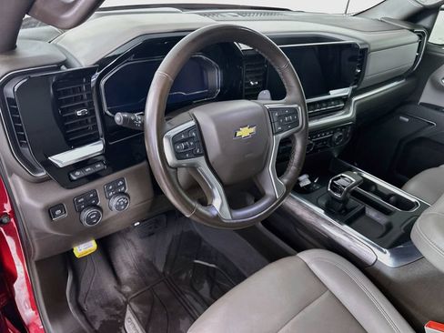 Used 2025 Chevrolet Silverado 1500 LTZ w/ Technology Package AWD/4WD image 31