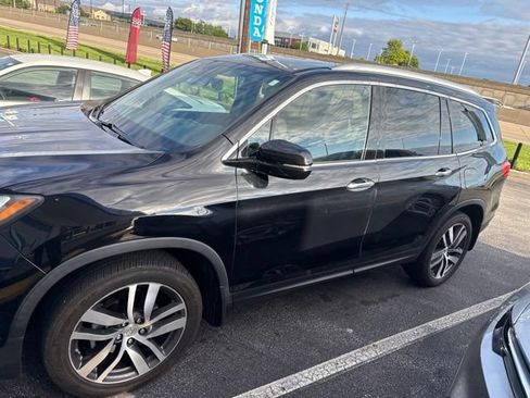 Used 2018 Honda Pilot Elite image 7