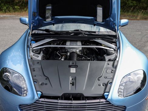 Used 2007 Aston Martin V8 Vantage Roadster RWD image 25