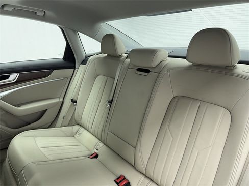 Used 2022 Audi A6 3.0T Premium w/ Convenience Package image 39