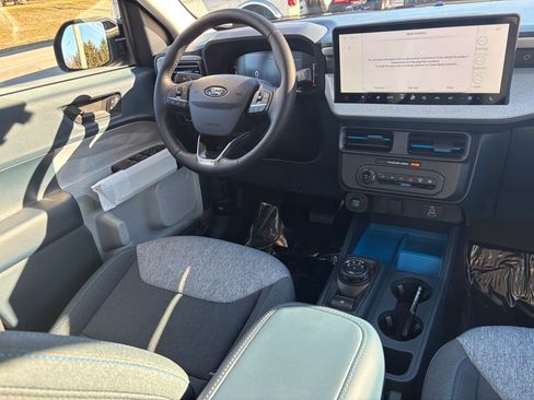 New 2026 Ford Maverick XLT w/ XLT Luxury Package image 26