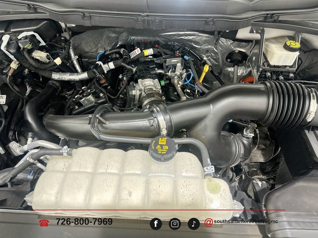 Used 2024 Ford F150 XLT w/ Equipment Group 302A MID RWD image 32